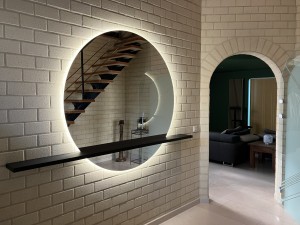 gallery_image_252.jpg