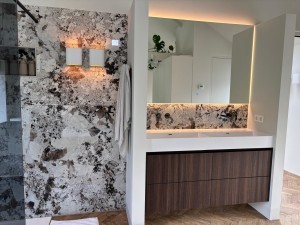 gallery_image_257.jpg
