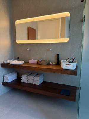 gallery_image_267.jpg