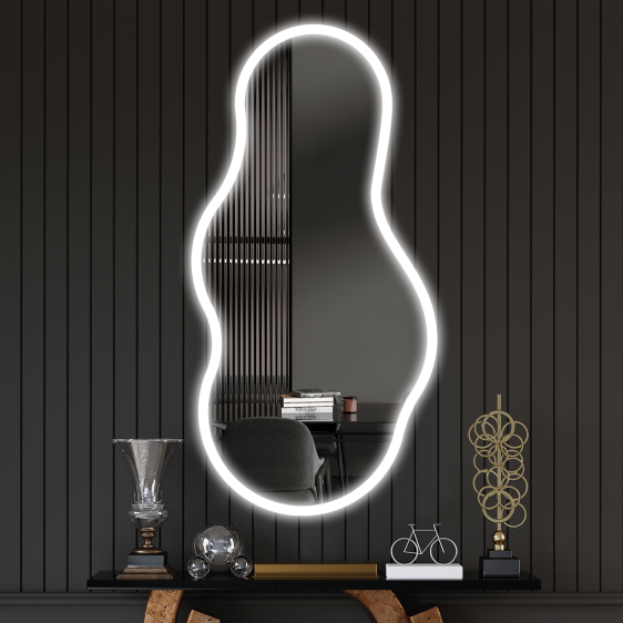 Veronica Edge - photo 1